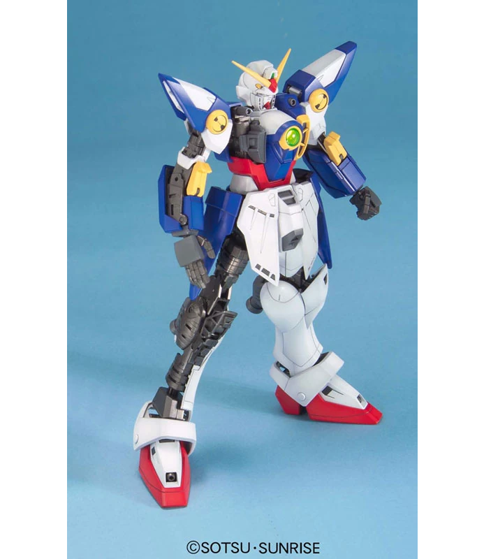 Bandai MG 1/100 Wing Gundam