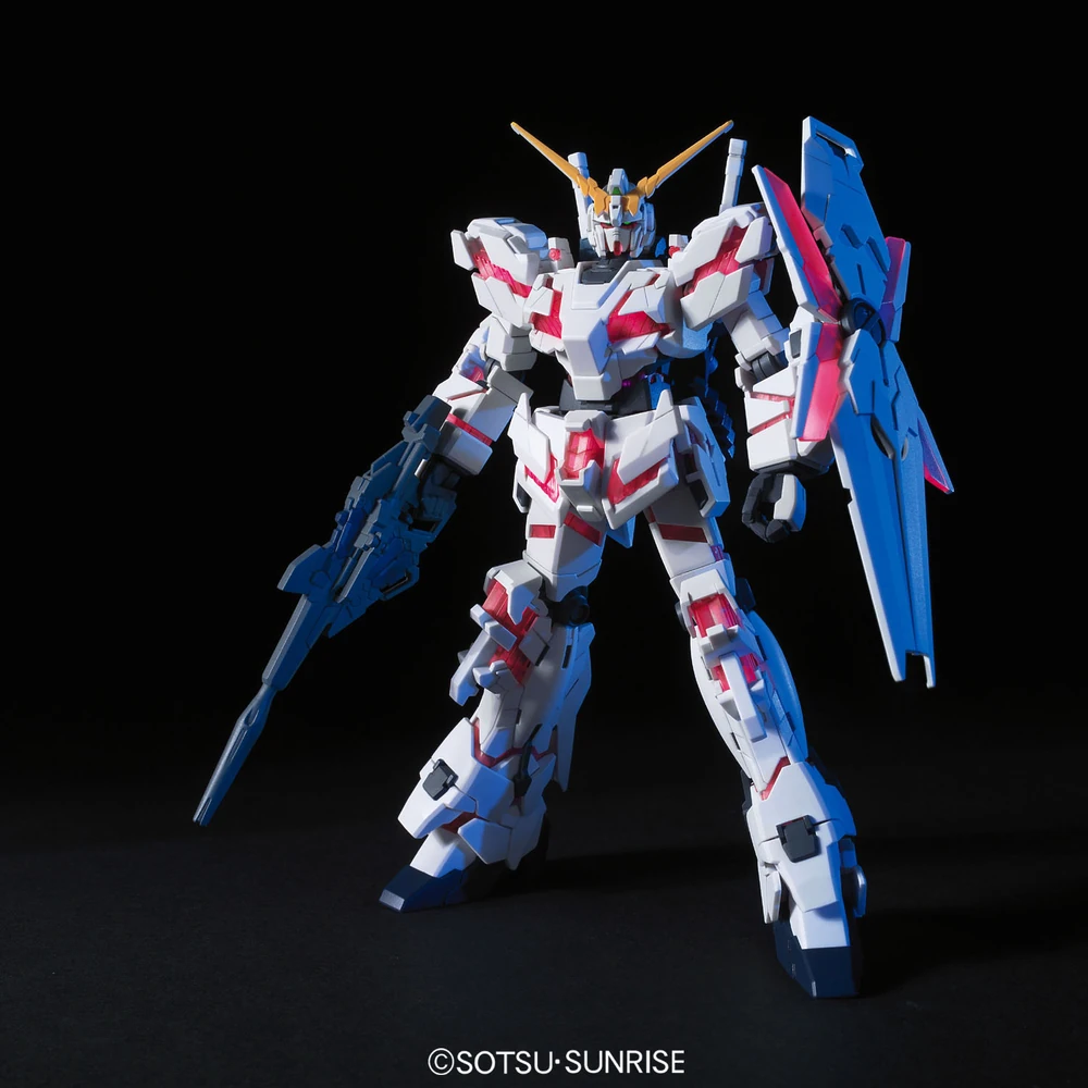 HGUC 1/144 #100 RX-0 Unicorn Gundam (Destroy Mode)