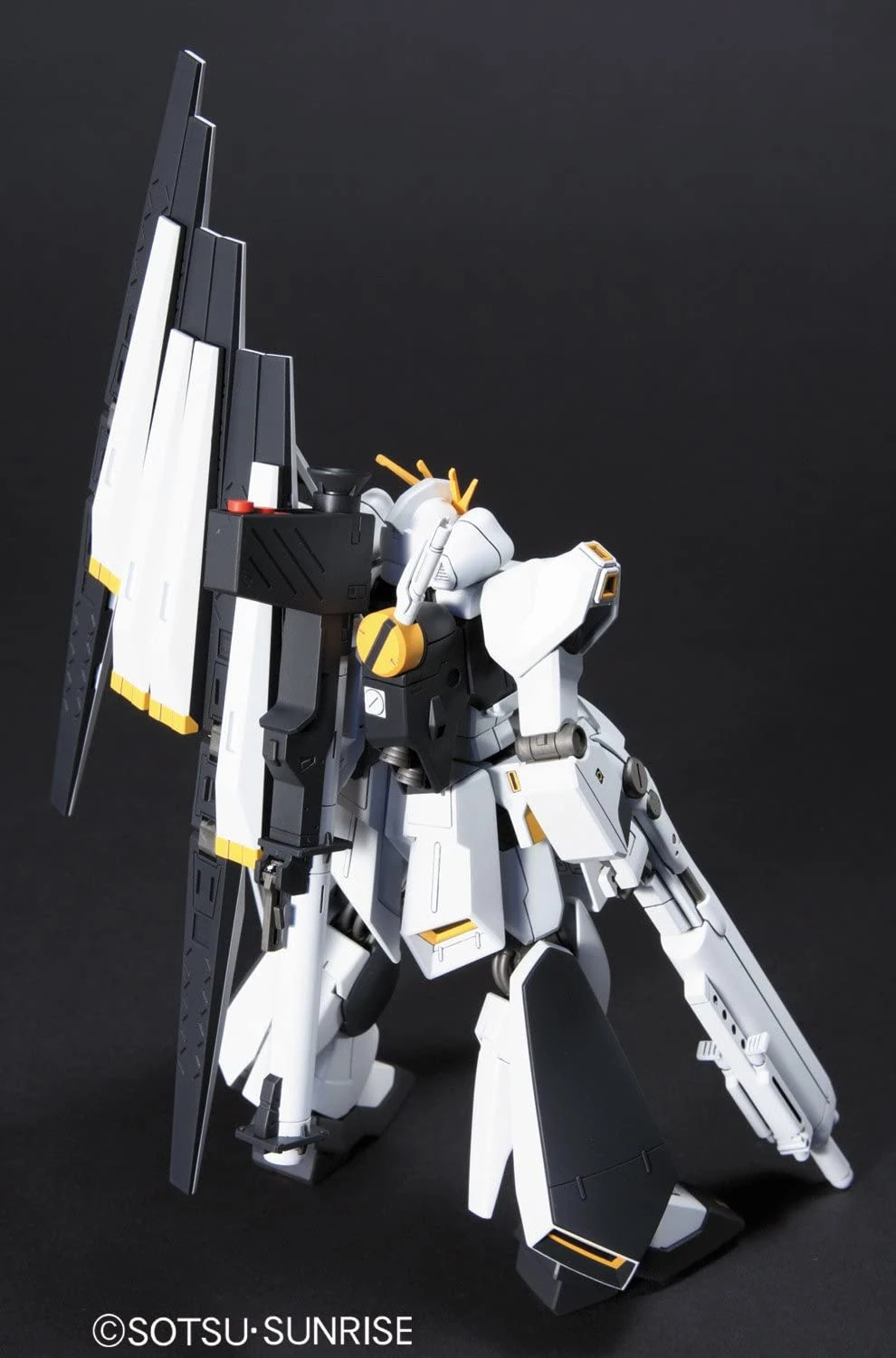 HG 1/144 NU GUNDAM HWS