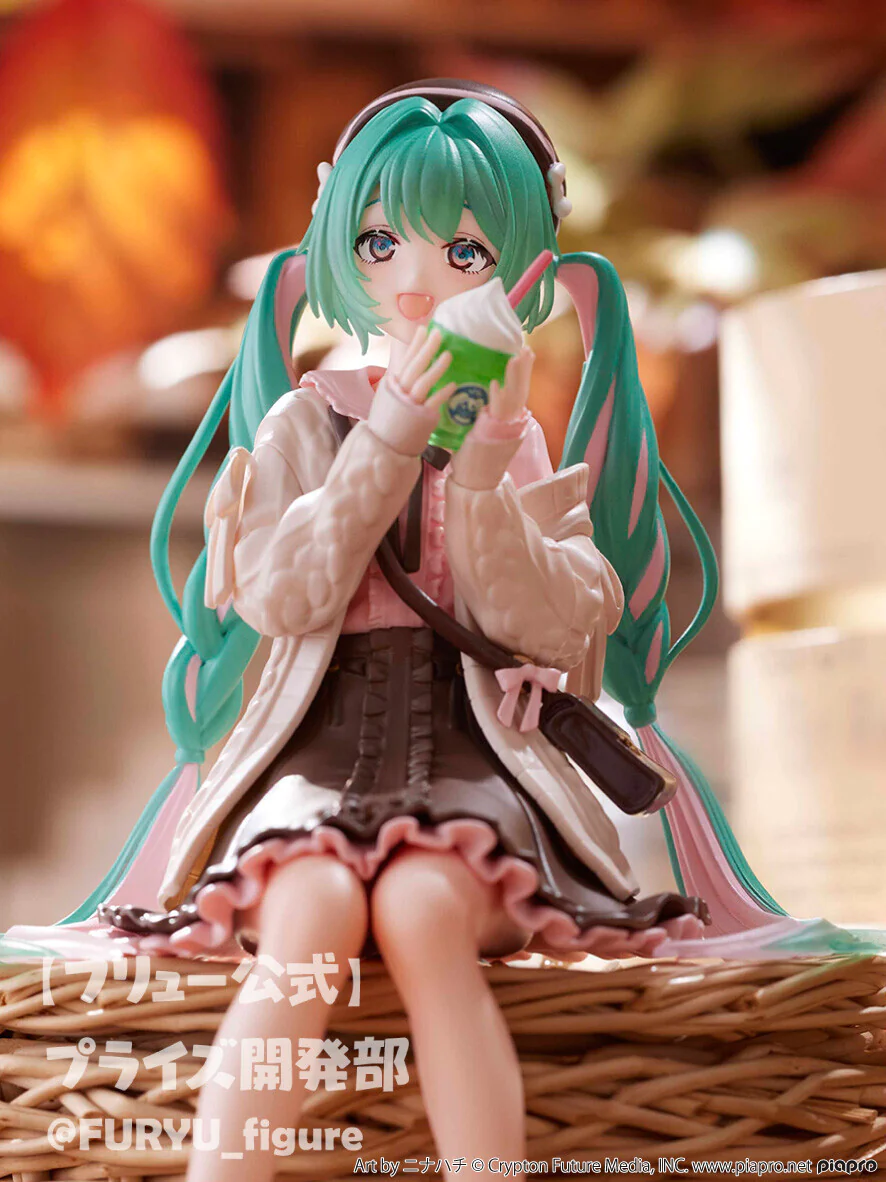 Hatsune Miku Noodle Stopper Figure -Autumn Date-