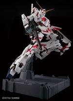 Load image into Gallery viewer, PG 1/60 UNICORN GUNDAM
