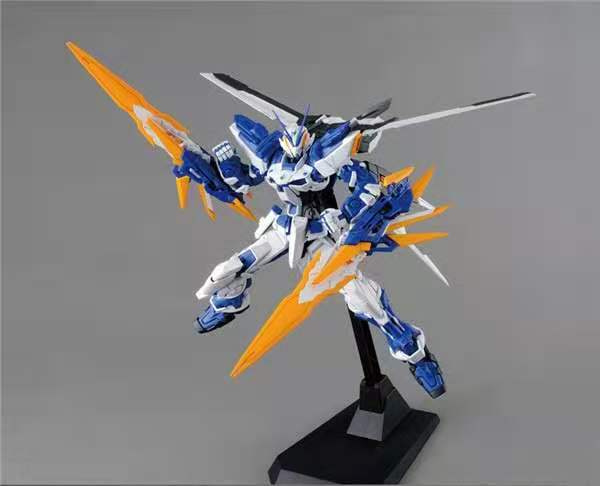 MG 1/100 GUNDAM ASTRAY BLUE FRAME D