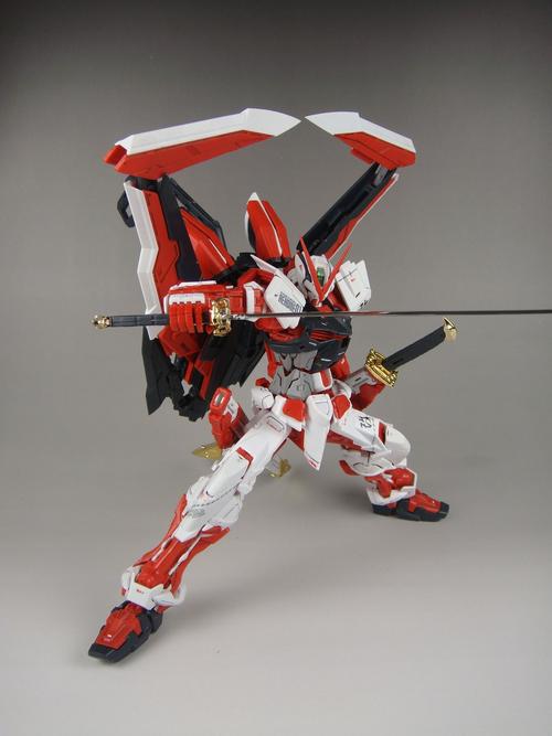 MG 1/100 GUNDAM ASTRAY RED FRAME KAI